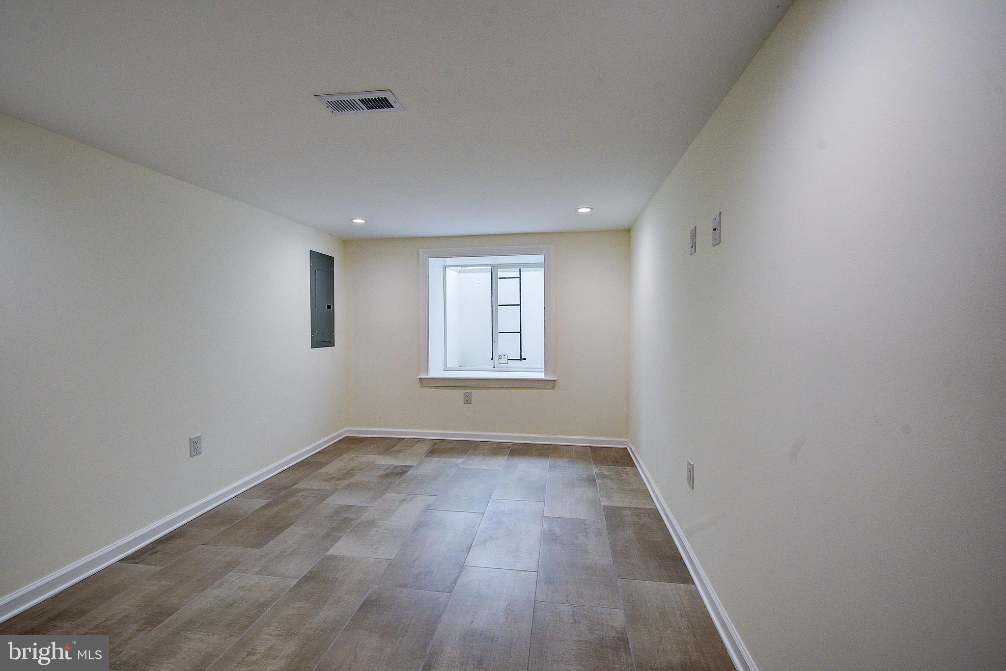 CEDAR PARK - Residential