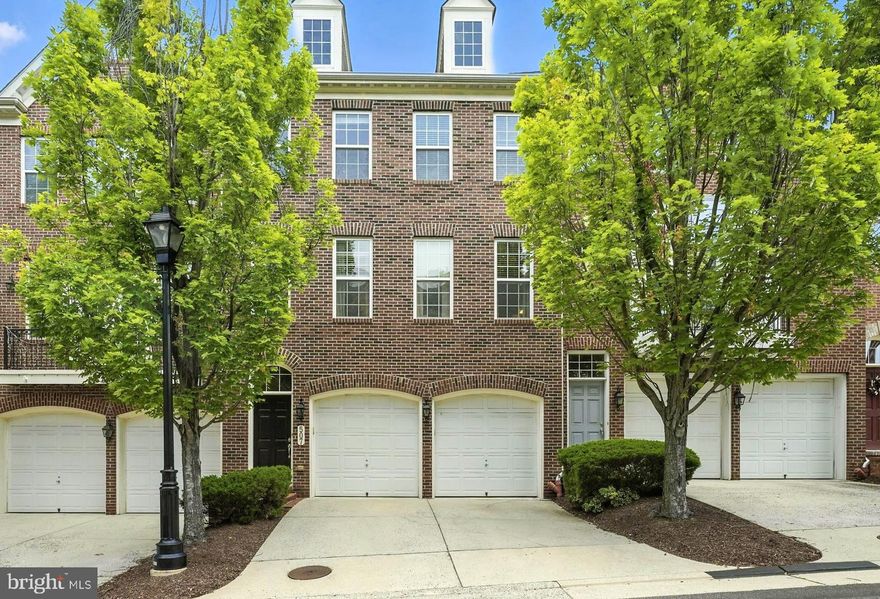 Welcome to this beautiful and spacious 4 bedroom townhome with 2-car garage in a prime location! Tall ceilings throughout provide an open feel of the home. The main level boasts gorgeous hardwood floors. The chef's kitchen is complete with granite countertops, stainless steel appliances, a new refrigerator in 2024, and plenty of cabinet space. The open floor plan is a perfect flow for living and entertaining. Upstairs, you'll find three generously sized bedrooms and two full baths, including a spacious master suite with large closets. The laundry is conveniently located on the upper level, making everyday living easy. The fully finished lower level includes a 4th bedroom with a large closet, sitting area, mini bar and full bath, which is ideal as a guest room, office, or in-home gym. The back patio is perfect for relaxing outdoors or visiting with neighbors. The spacious 2-car garage provides for additional storage area. HOA includes trash, recycling, landscaping, and common area maintenance. Located in a private and well-maintained community. Hot water heater replaced within the past 2 years.  Enjoy the unbeatable convenience with easy access to shopping, restaurants, major bus lines, 395, the beltway, Old Town, the Pentagon, and Washington, DC. Don’t miss this opportunity to own a spacious, move-in ready home in a prime location.
Square footage is approximate and should not be used for property valuation.