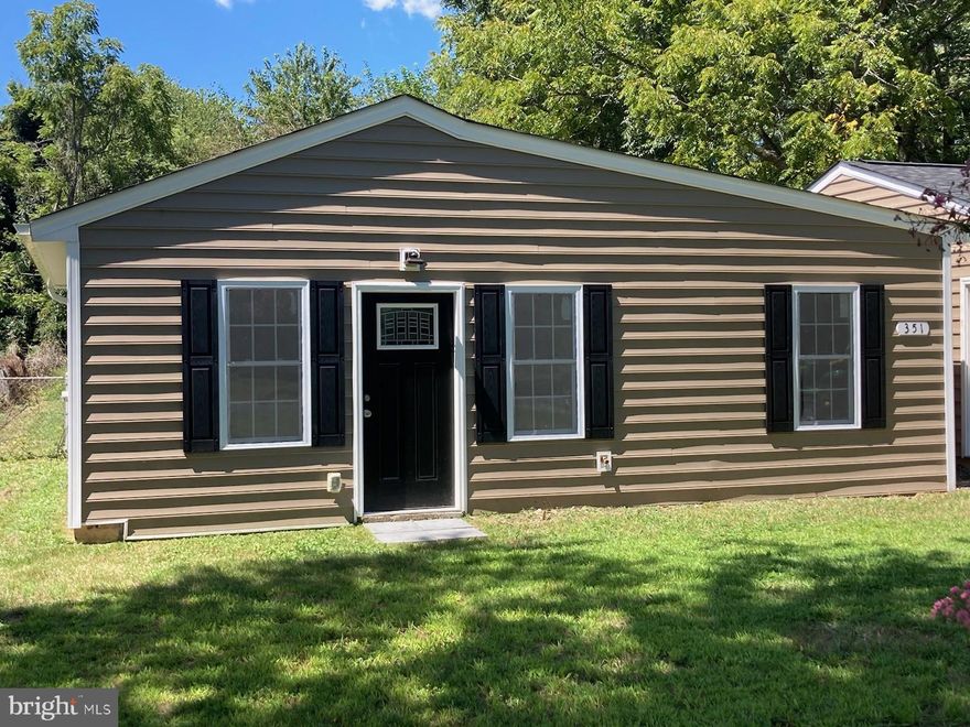 Available now! Newly renovated 2BR/1BA home in Sought after Westmoreland Shores! Move right in to this beautifully updated home featuring brand-new appliances, fresh paint, new vinyl floors in the living areas, carpeted bedrooms, and a fully renovated bathroom with new tile. Ceiling fans throughout add comfort and efficiency. Step outside and enjoy a spacious backyard, perfect for relaxing or entertaining. Tenants also have the option to join the voluntary HOA for just $50 per year, giving access to great community amenities including a beach, clubhouse pavilion, and a boat ramp. Everything is new so don't miss this one! Detached Garage is not included in rental. Driveway for garage can be used but tenants cannot block the garage doors. Tenants can use the lean to shed.