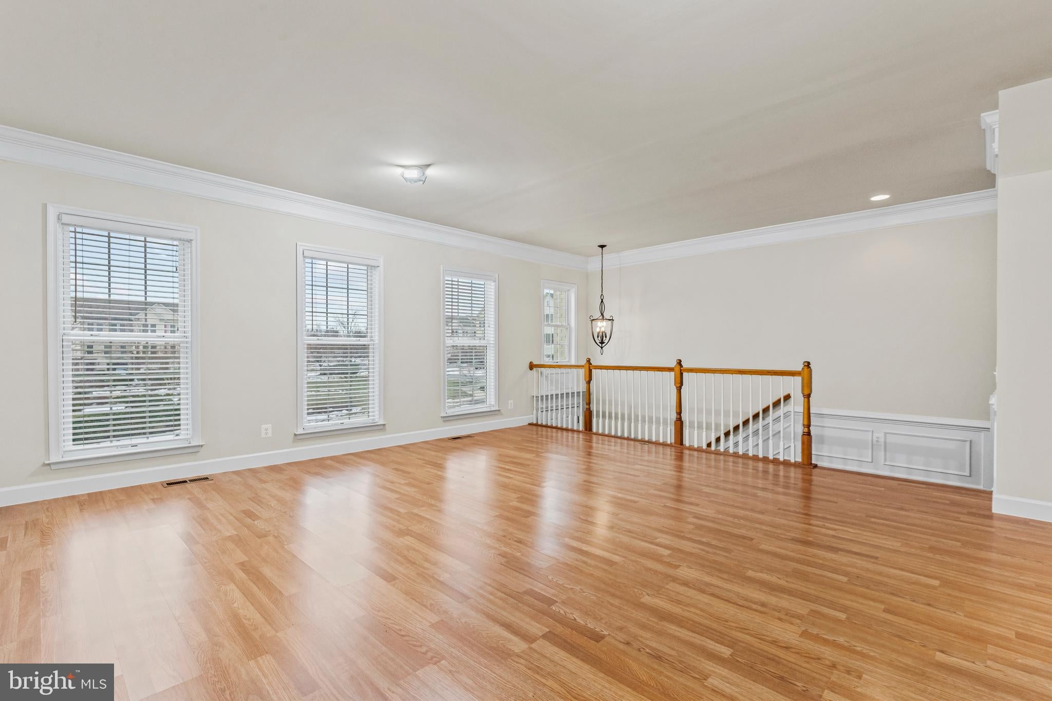 139 PETUNIA TERRACE SE