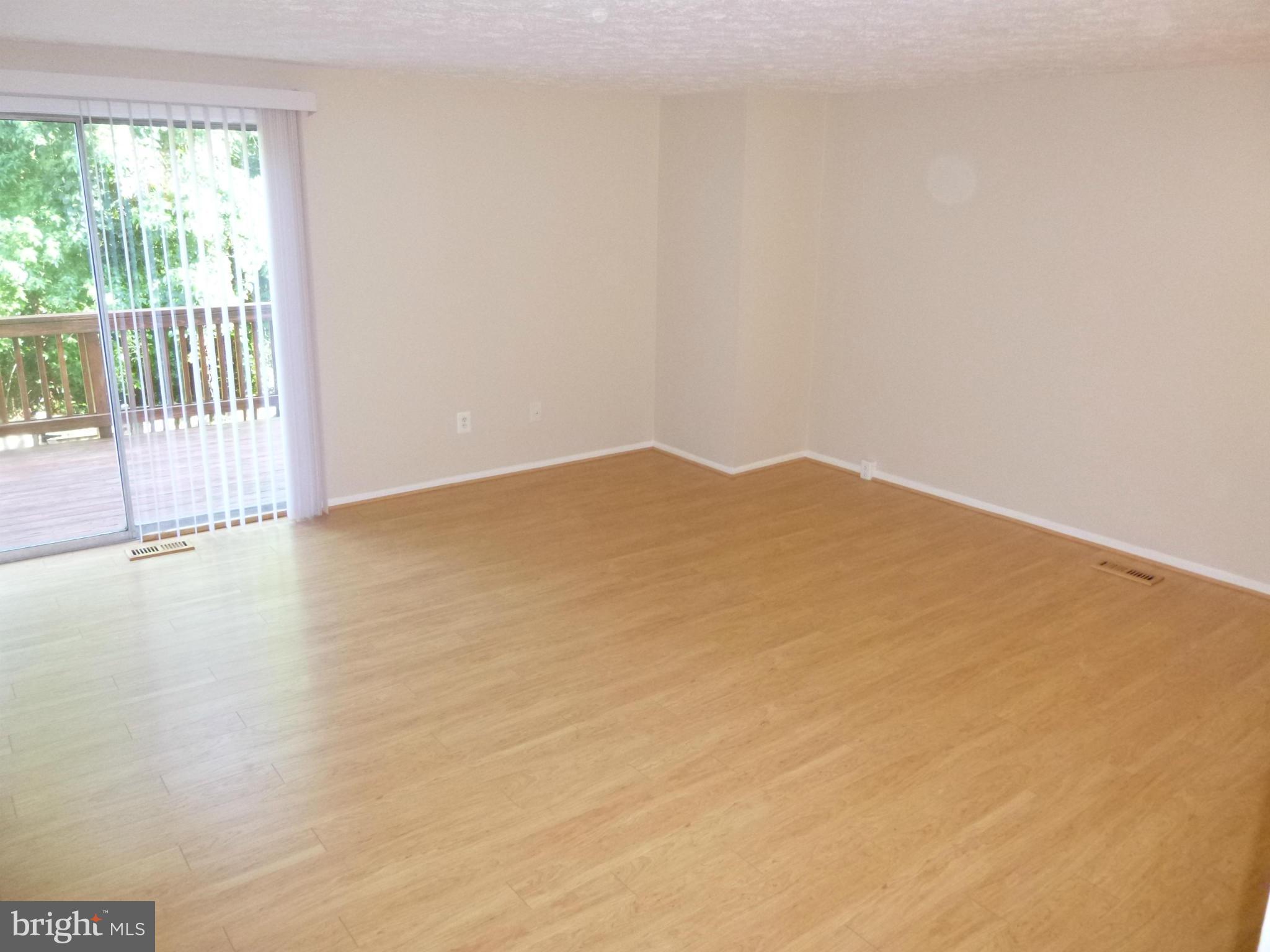 POHICK VILLAGE - Residential