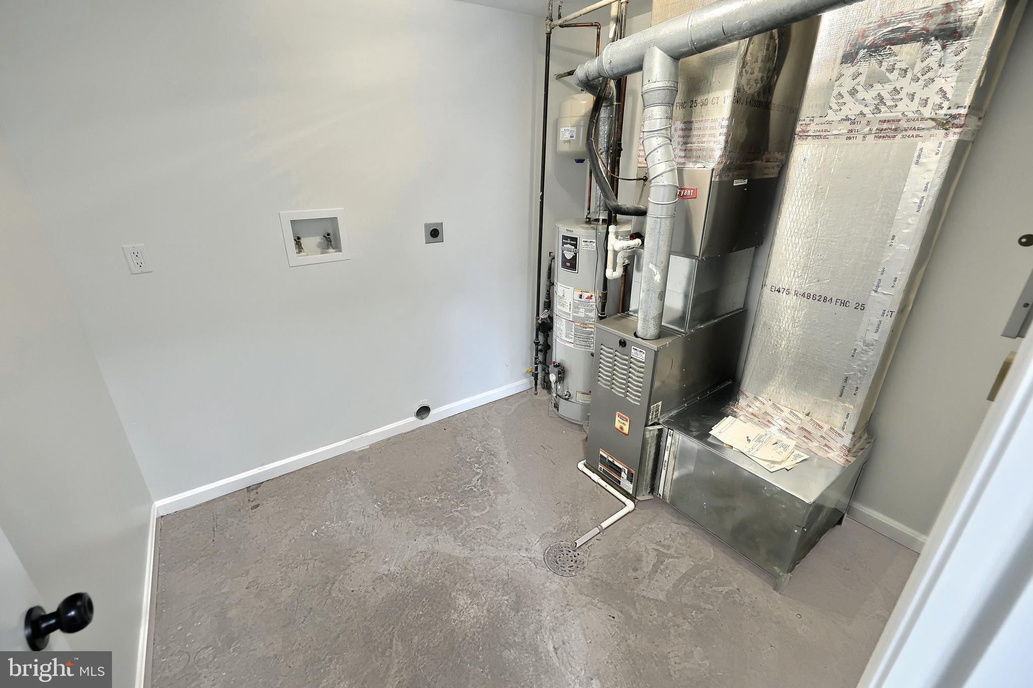 CHAMBERS CROSSING - Residential