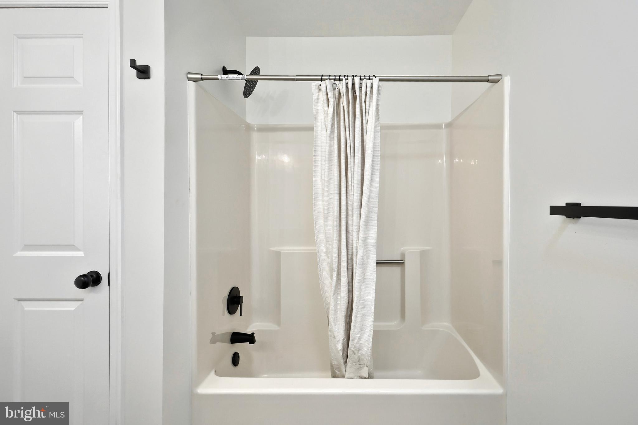 CHAMBERS CROSSING - Residential