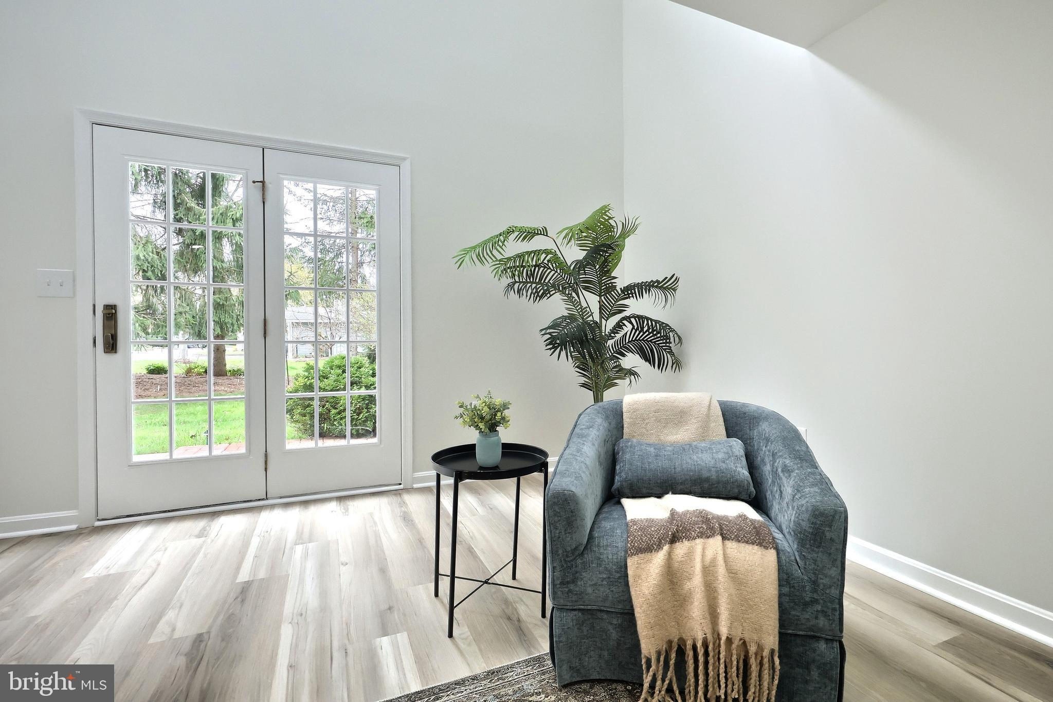 CHAMBERS CROSSING - Residential