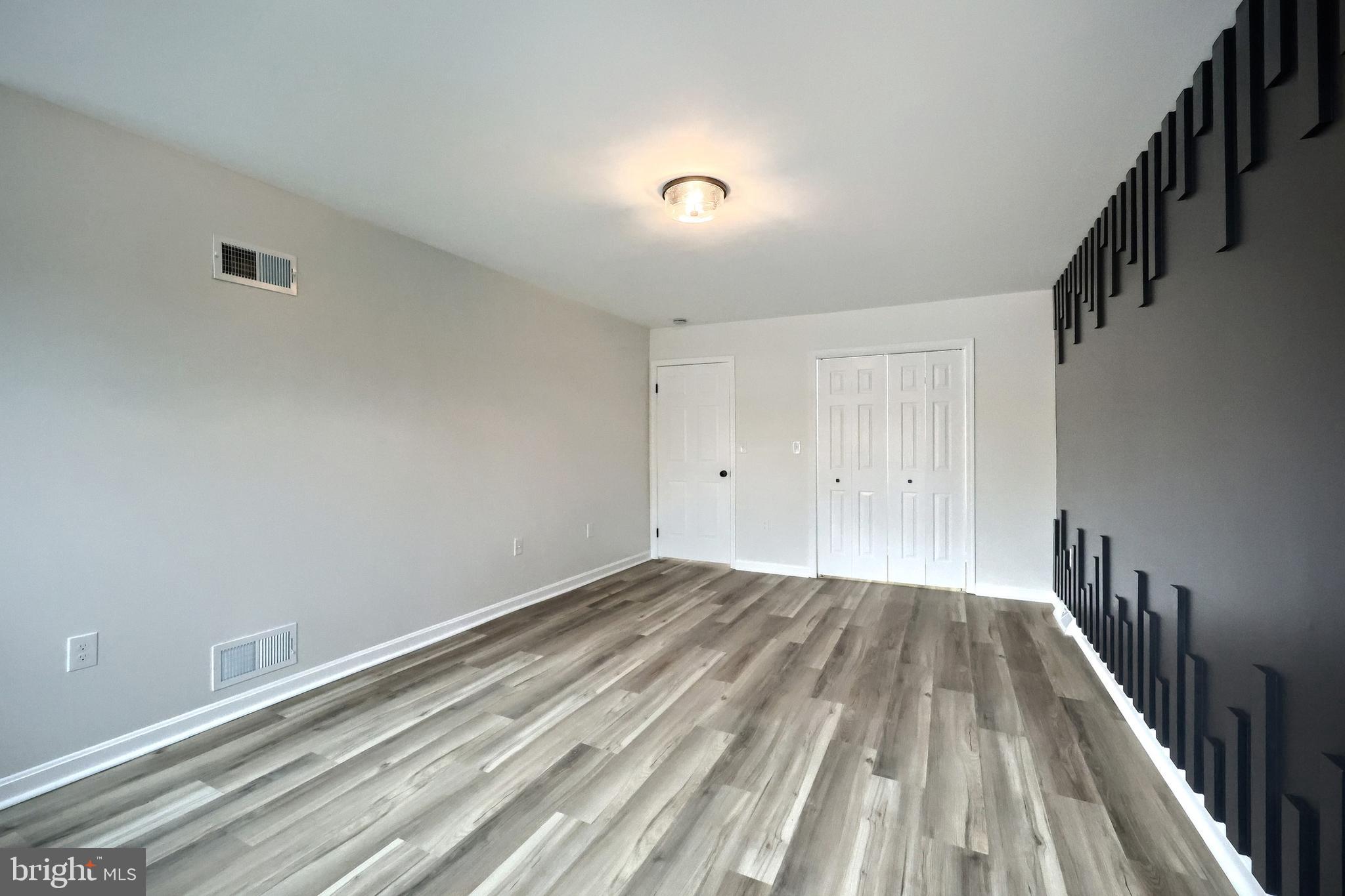 CHAMBERS CROSSING - Residential