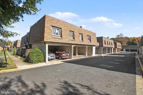 Tiny photo for 3826 Monte Vista Place #102D, ALEXANDRIA, VA 22309 (MLS # VAFX2348154)