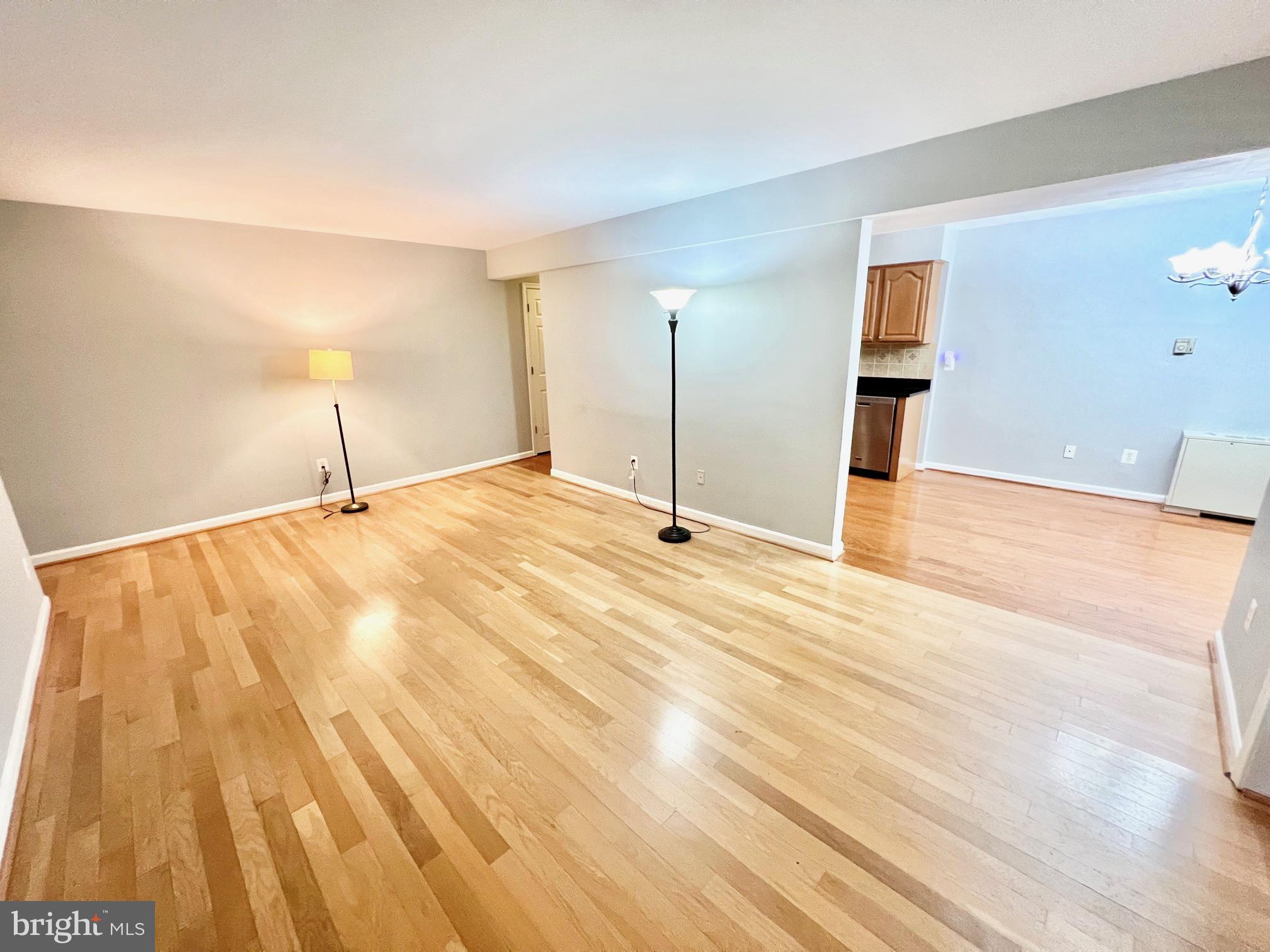 REGENCY AT BAILEYS - Residential