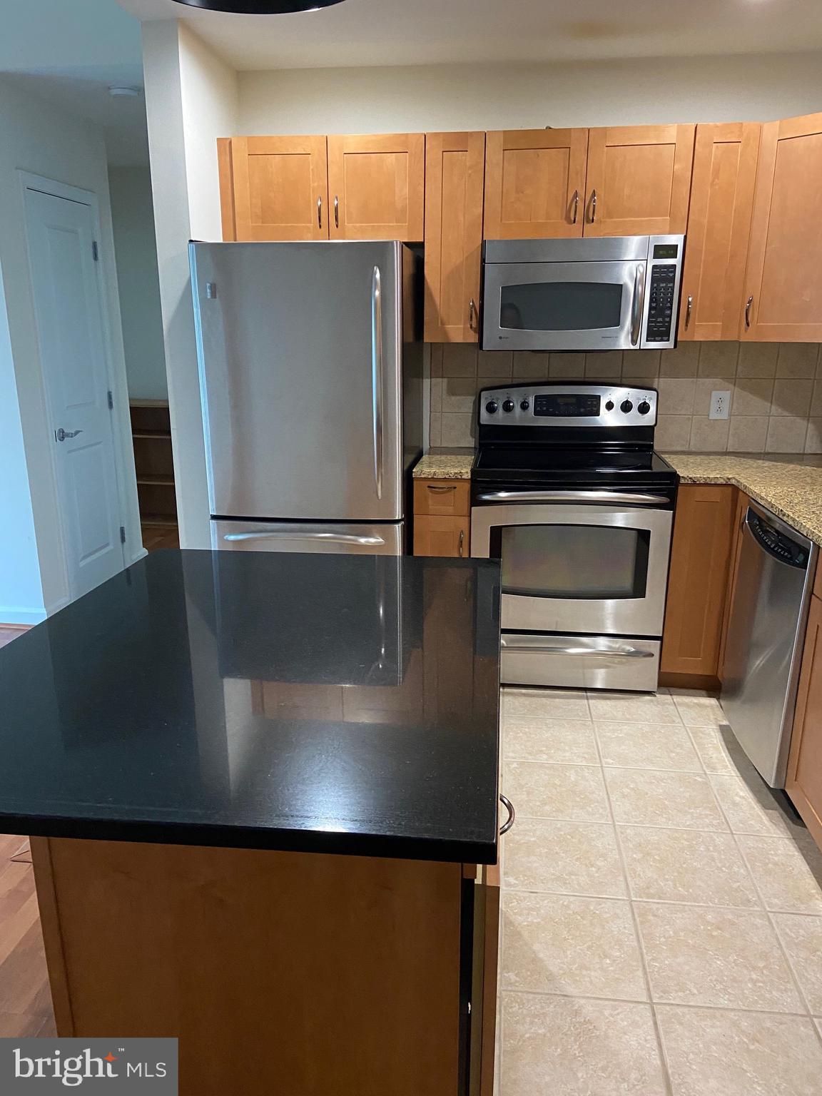 NORTHERN LIBERTIES - Residential Lease