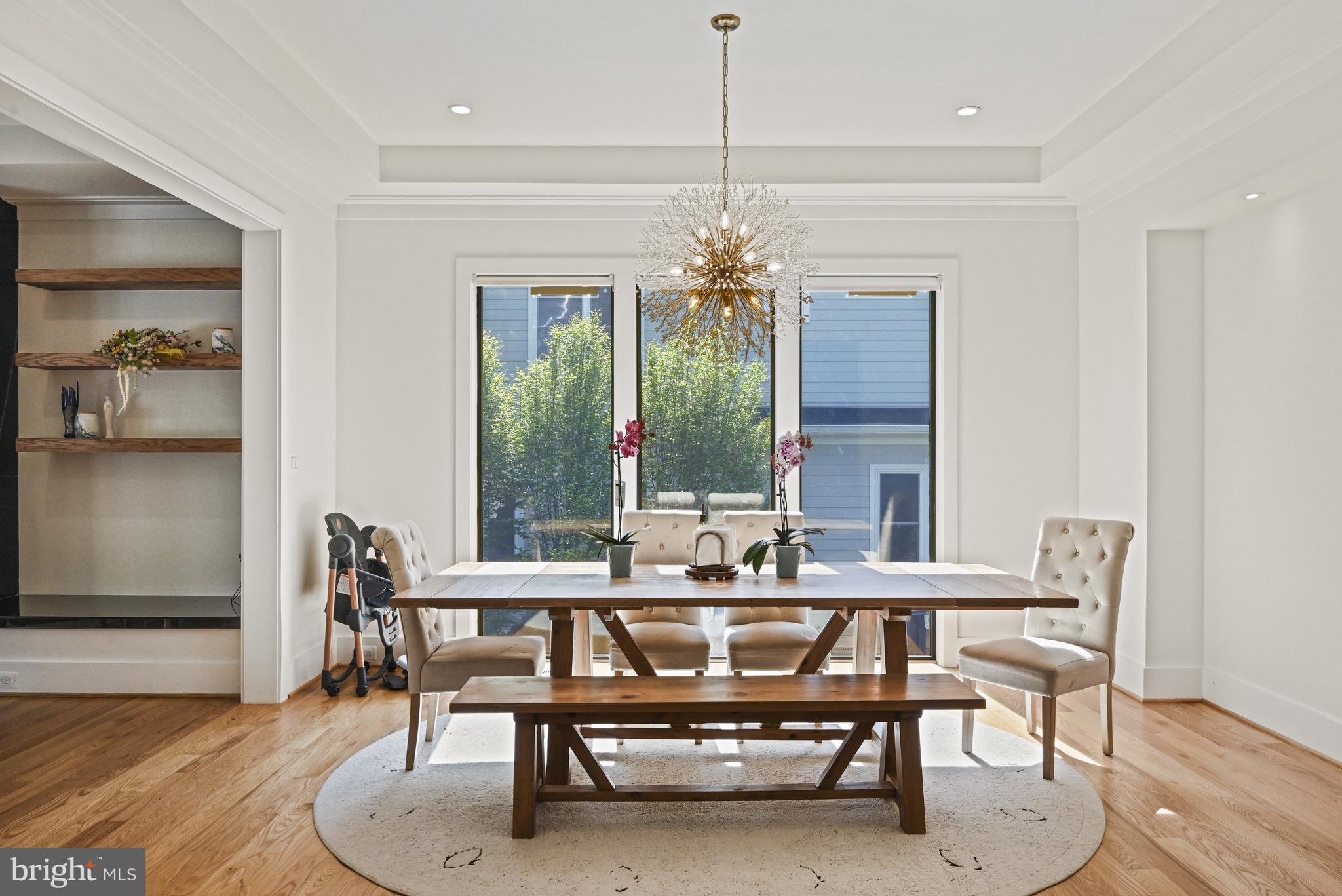 VIENNA WOODS - Residential