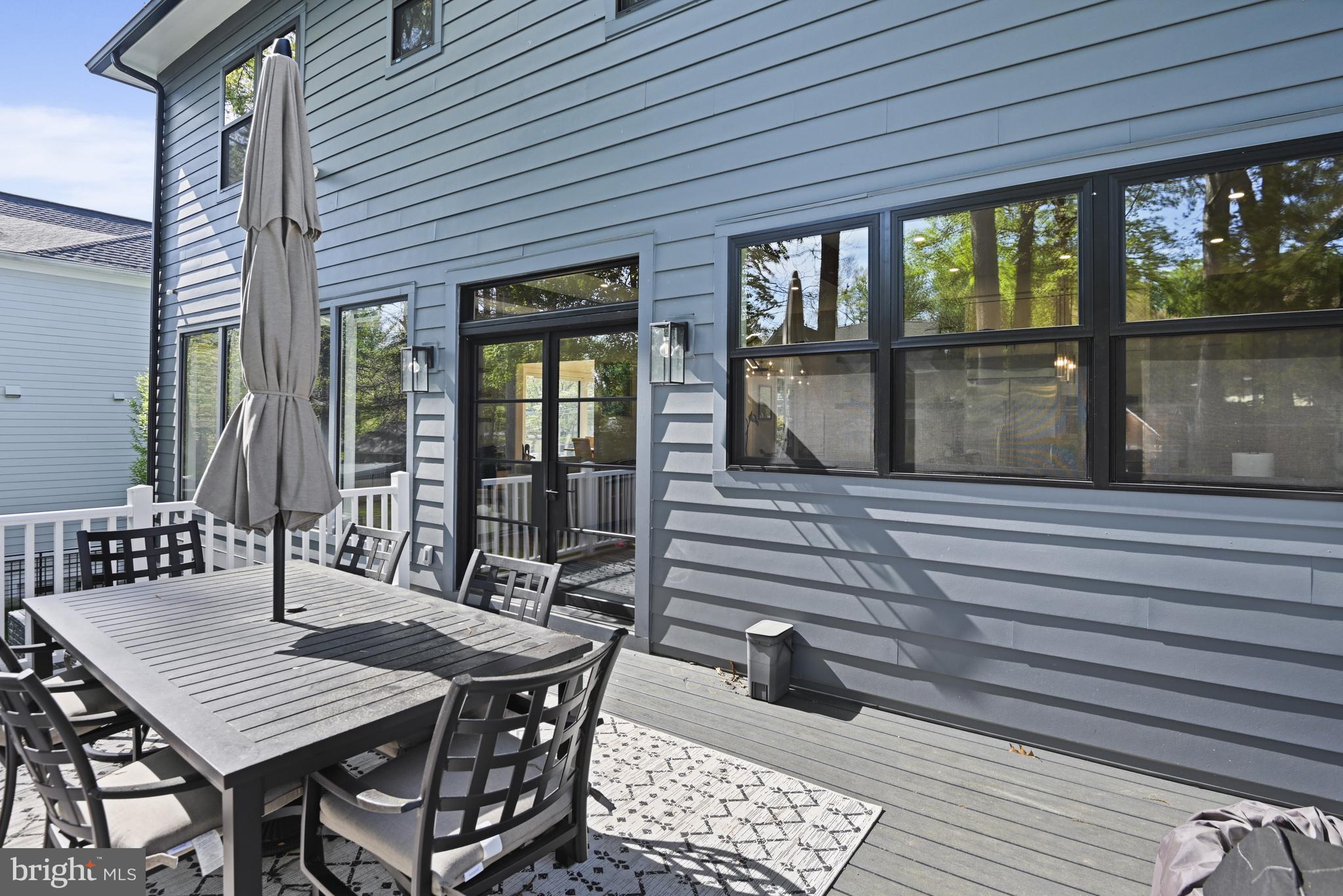 VIENNA WOODS - Residential