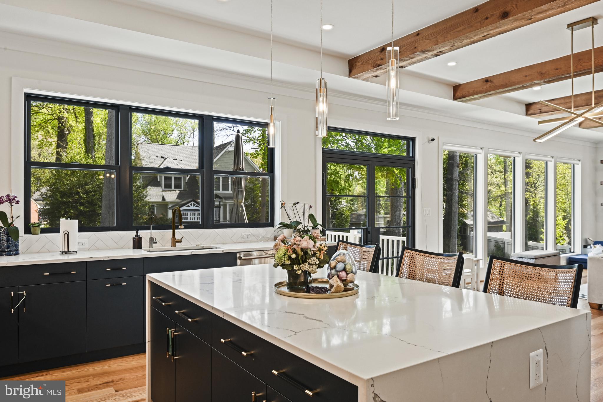 VIENNA WOODS - Residential