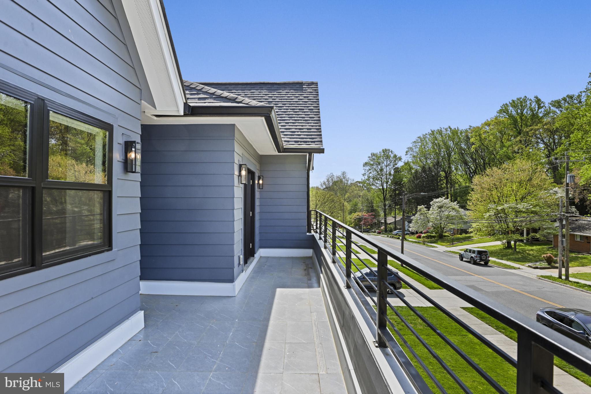 VIENNA WOODS - Residential