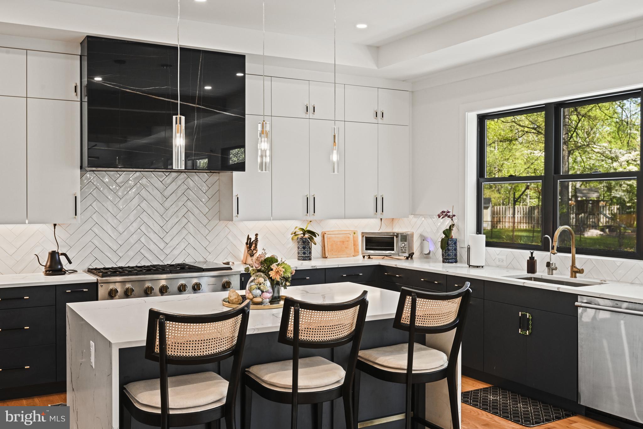 VIENNA WOODS - Residential