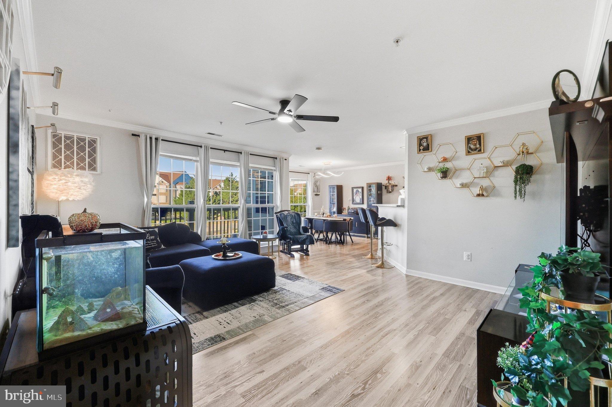 594 CAWLEY DRIVE 2A