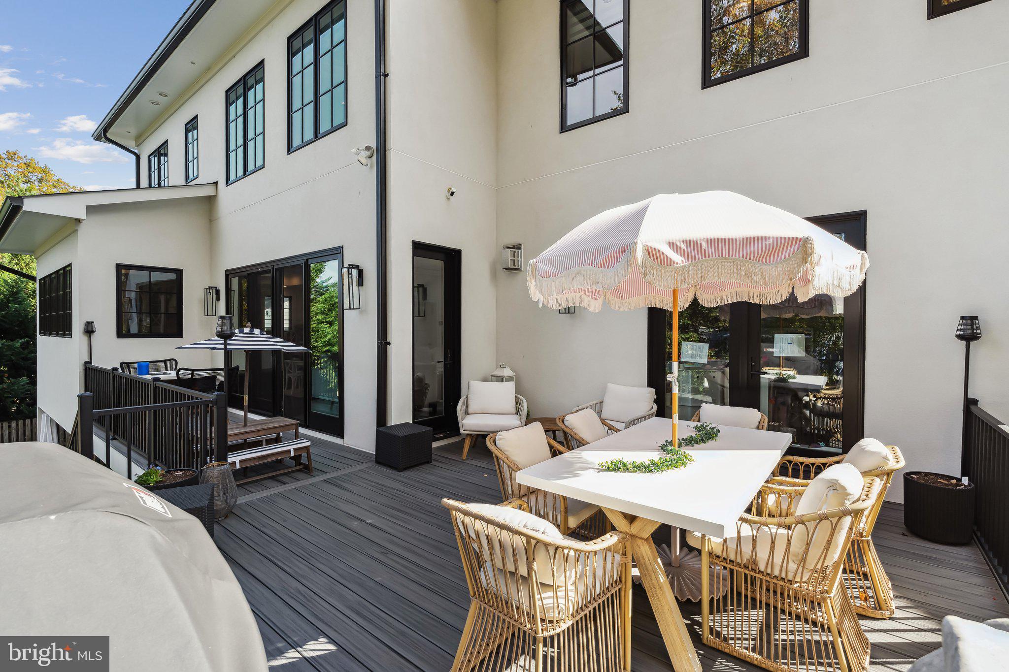 WILDWOOD MANOR - Residential