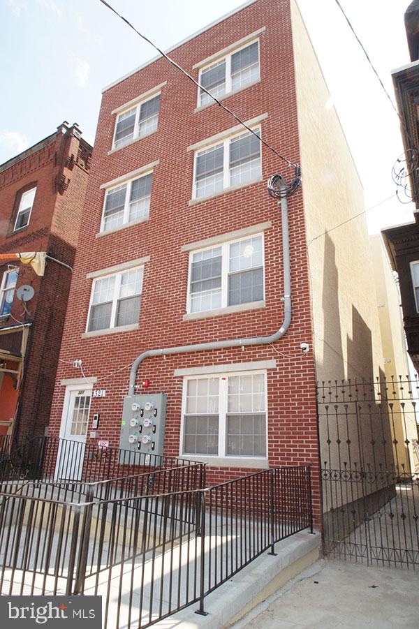 POWELTON VILLAGE - Residential Lease