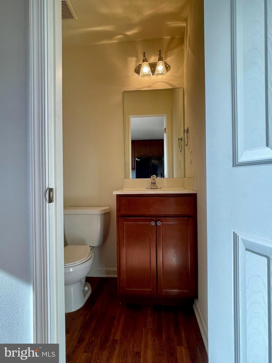 HAMMONDS MILL - Residential