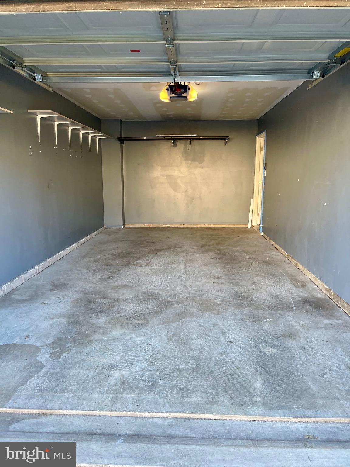 HAMMONDS MILL - Residential