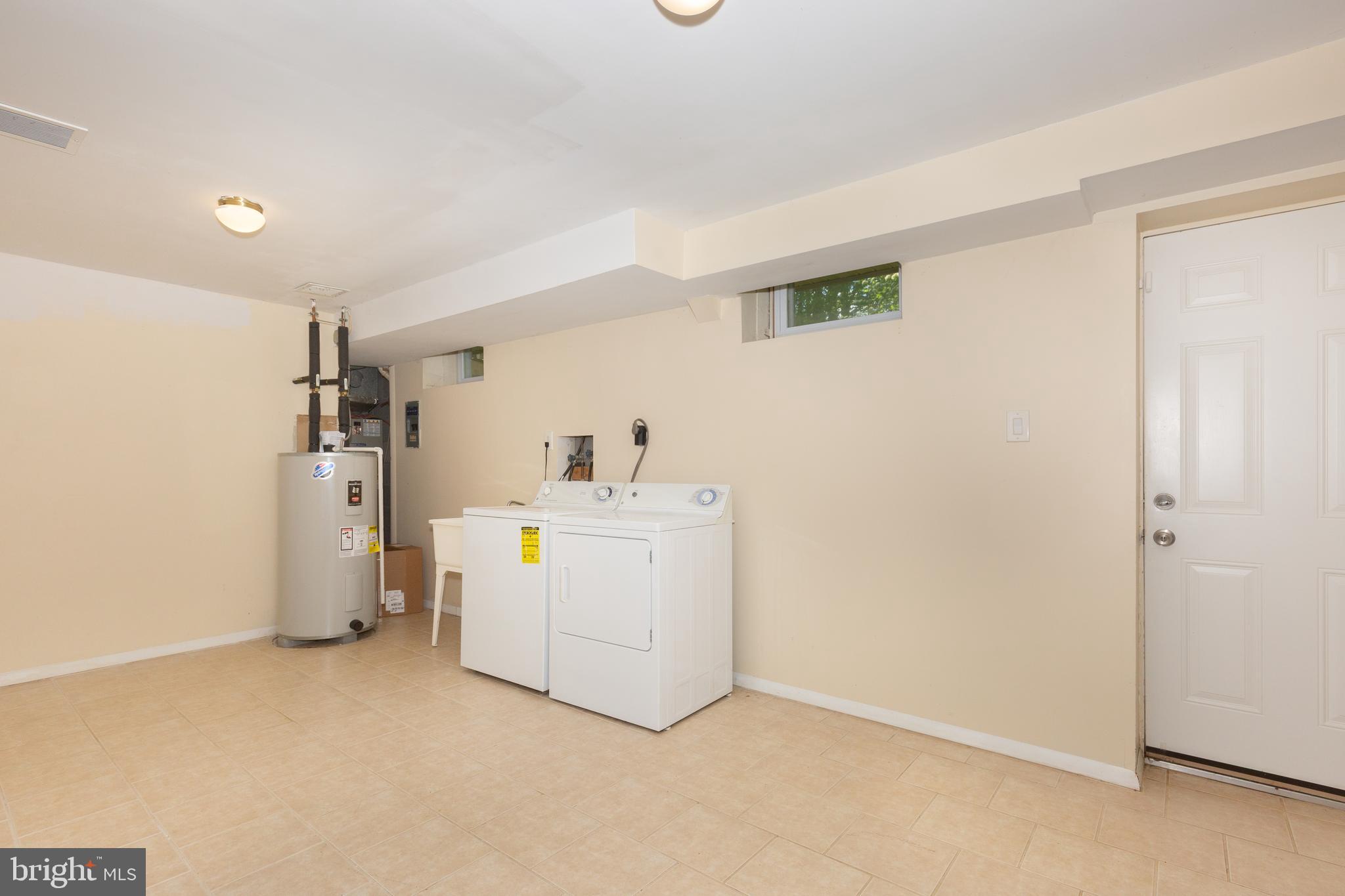 DOVER DOWNS - Residential