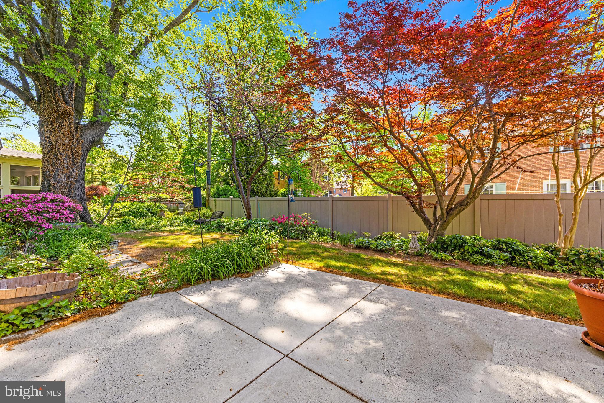 STONELEIGH - Residential