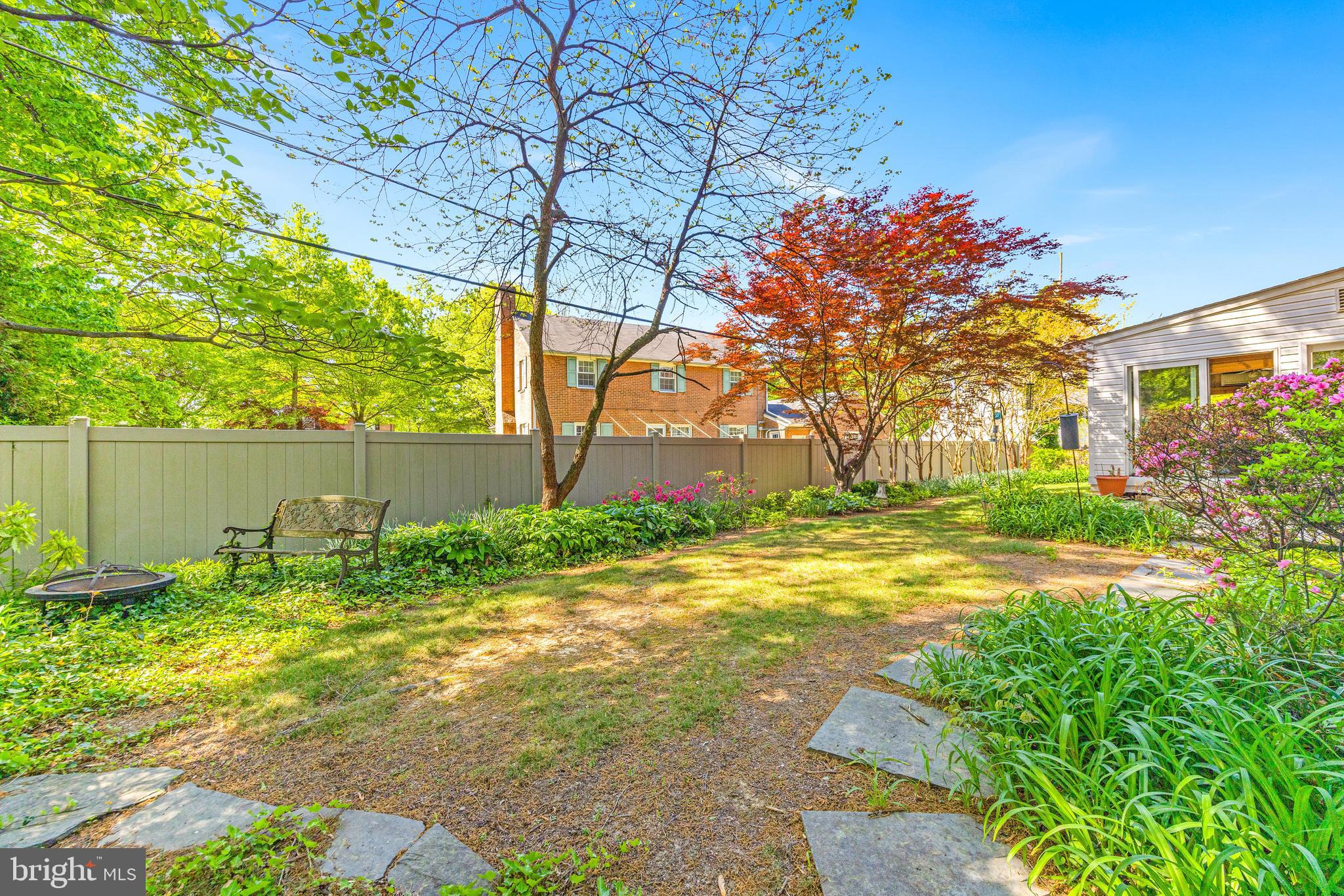 STONELEIGH - Residential