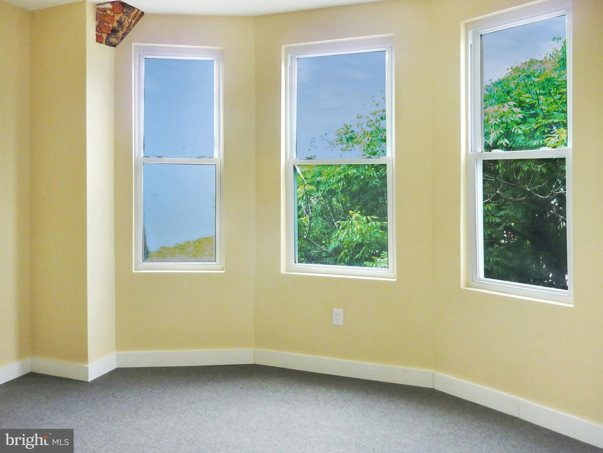 Philadelphia, Pennsylvania 19142, United States, 4 Bedrooms Bedrooms, ,Residential,Contingent,134625