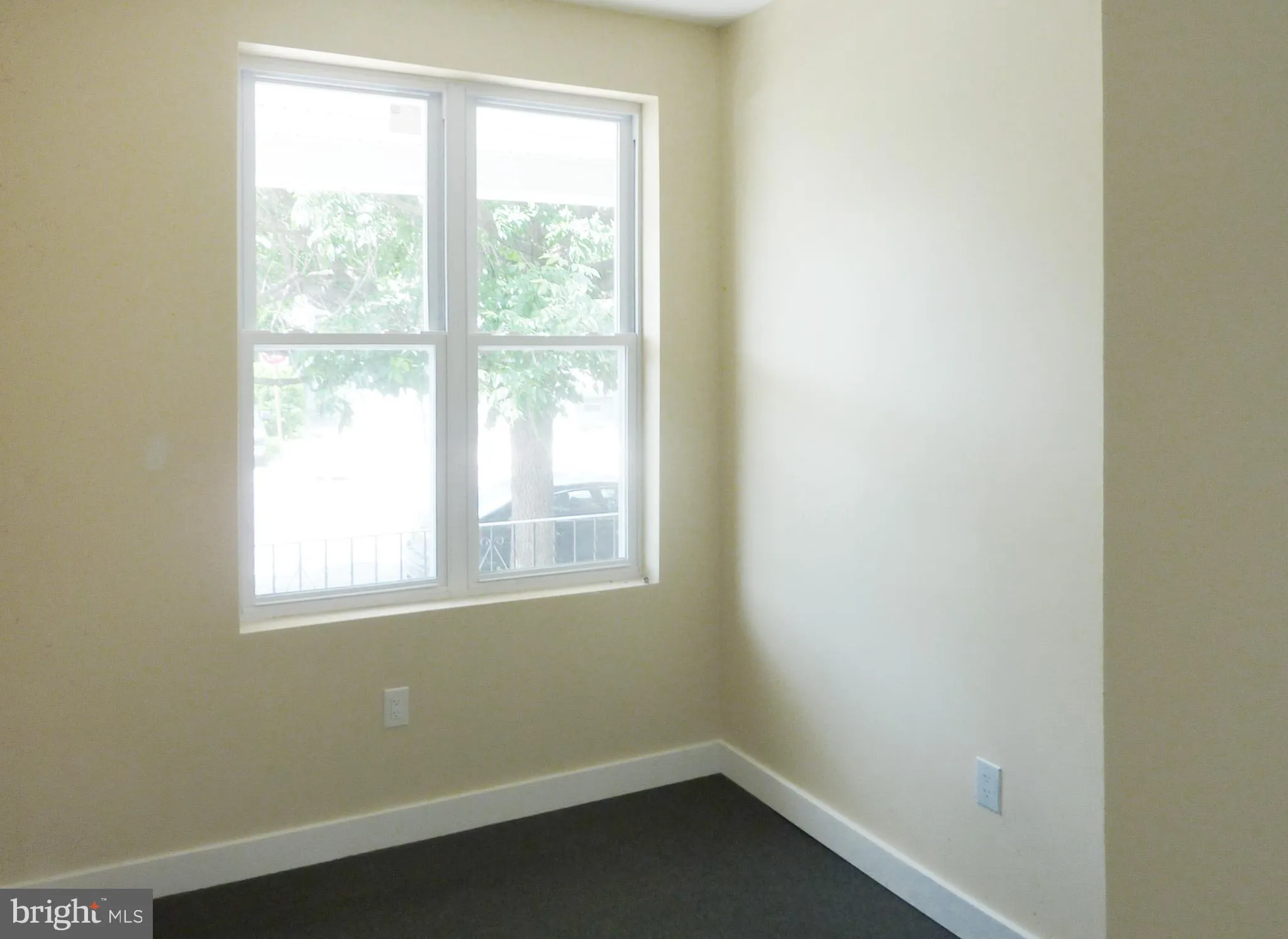 Philadelphia, Pennsylvania 19142, United States, 4 Bedrooms Bedrooms, ,Residential,Contingent,134625