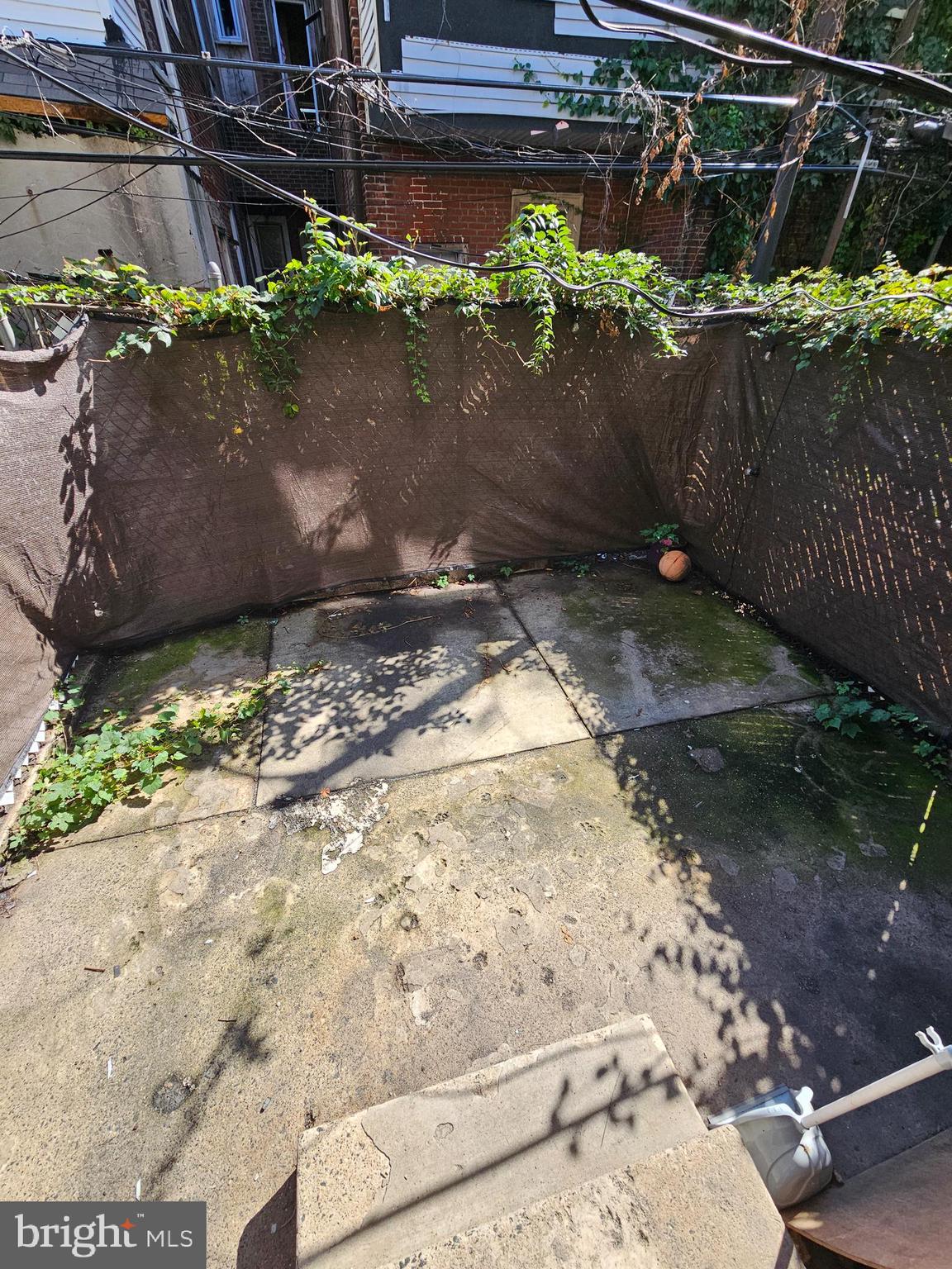 STRAWBERRY MANSION - Residential