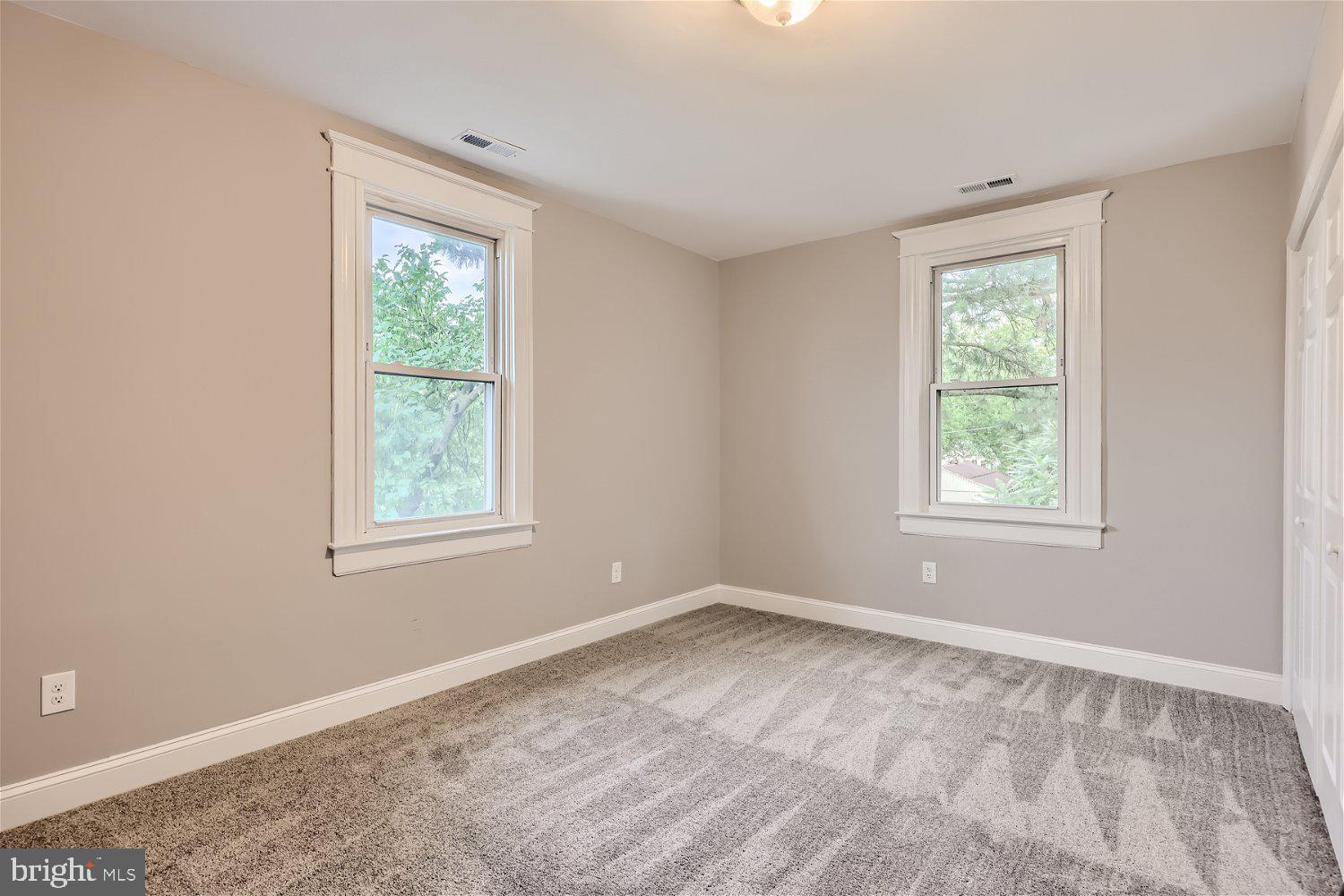 OVERLEA - Residential