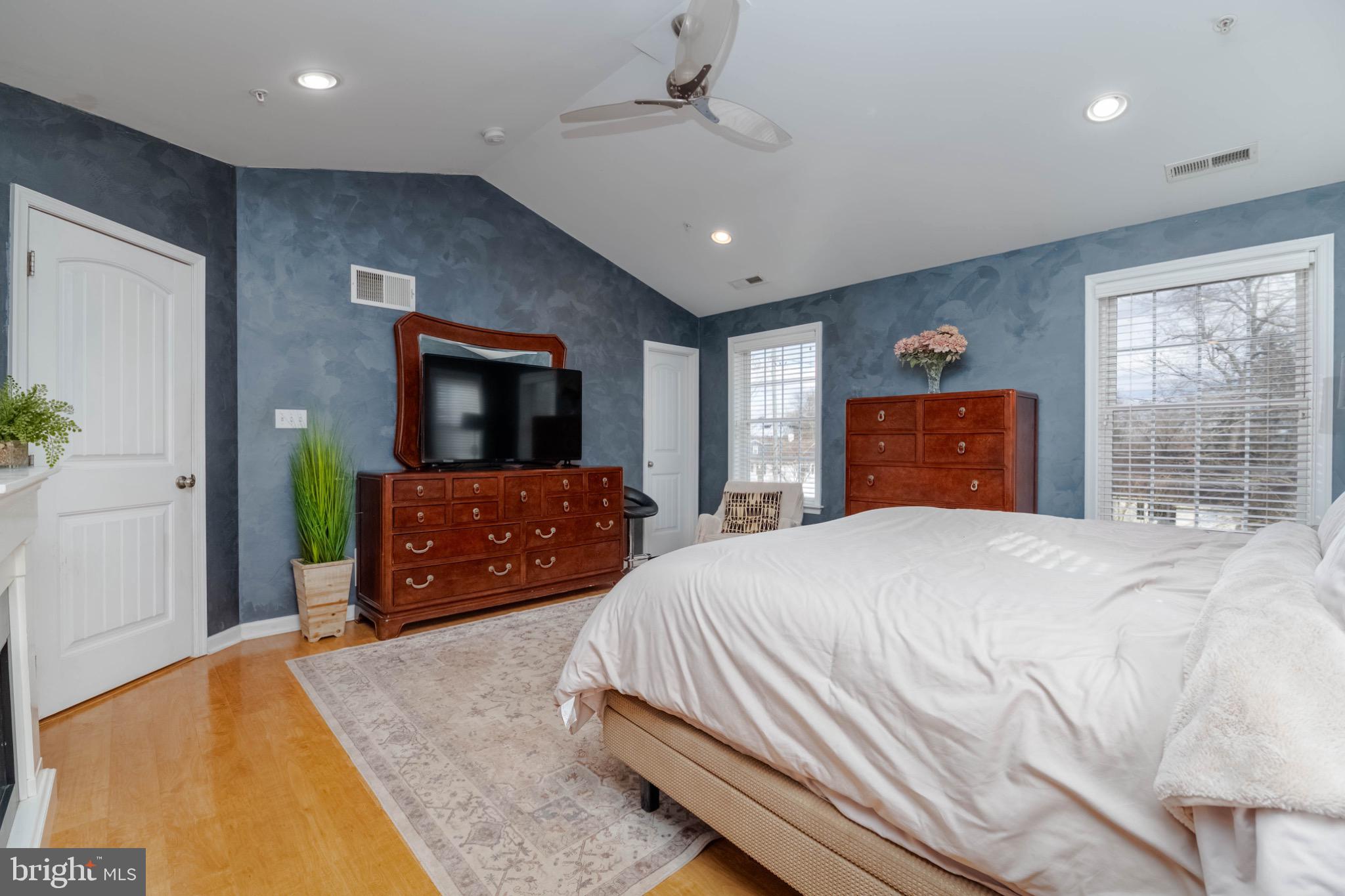 TOWN OF BEL AIR - Residential