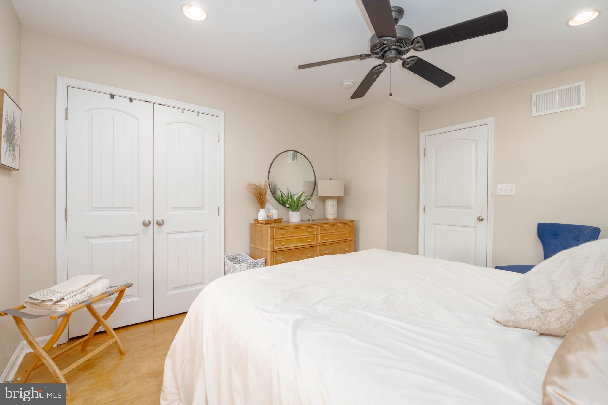 TOWN OF BEL AIR - Residential