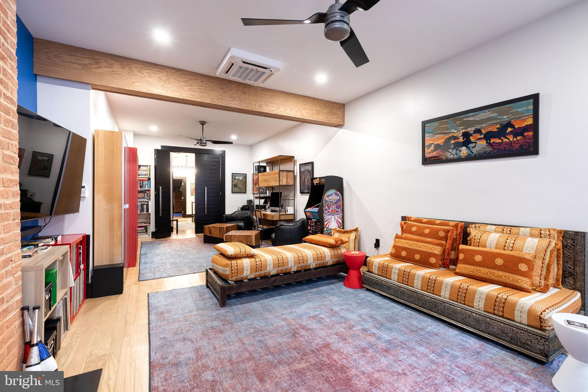 MOUNT VERNON - Residential