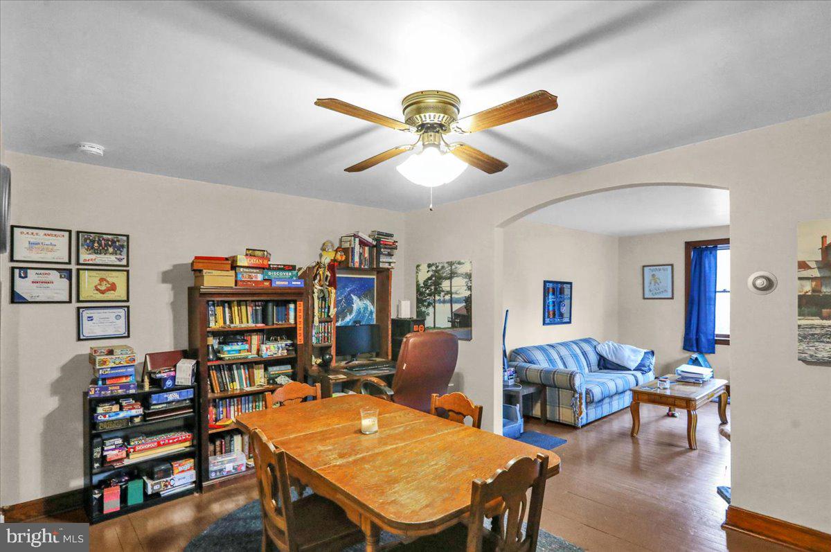 704 MOHRSVILLE ROAD