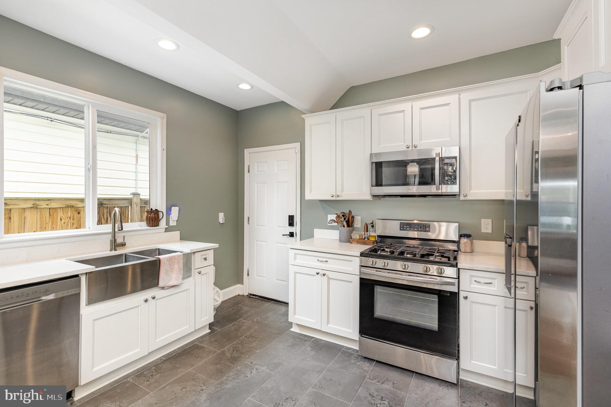 DOWNTOWN FREDERICKSBURG - Residential