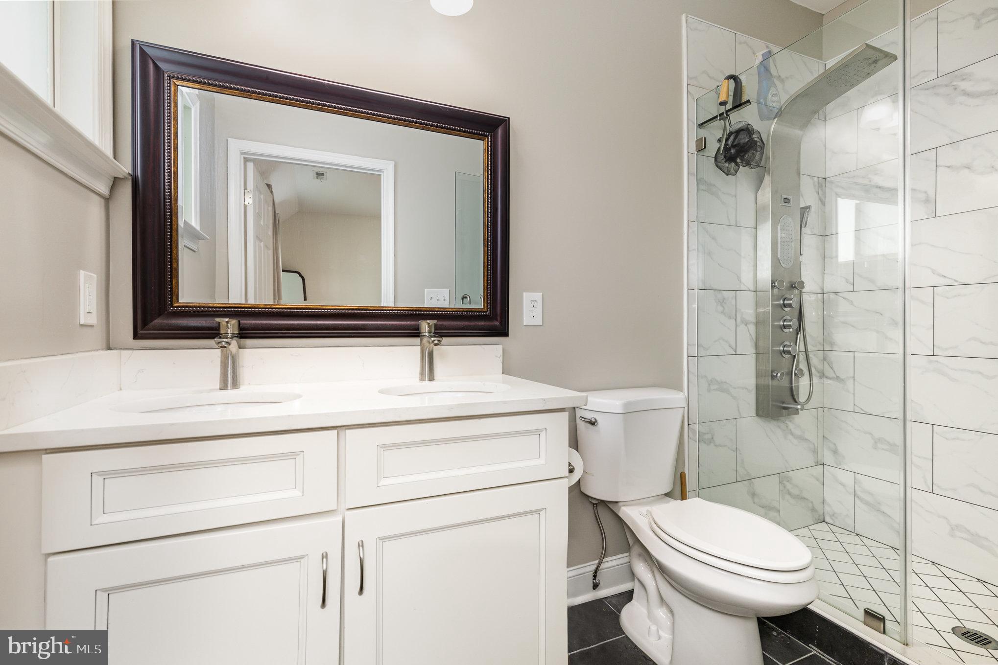 DOWNTOWN FREDERICKSBURG - Residential