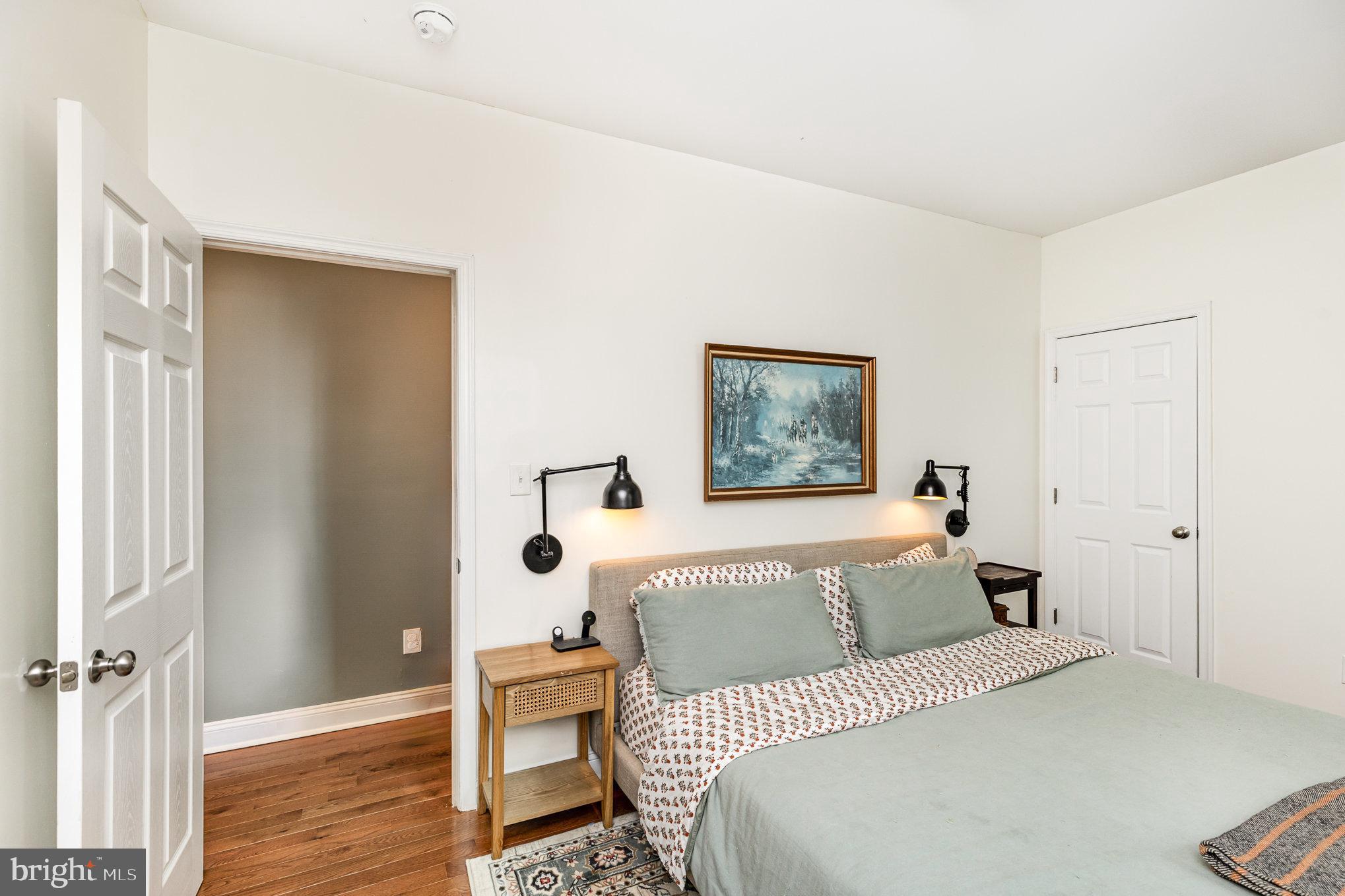 DOWNTOWN FREDERICKSBURG - Residential