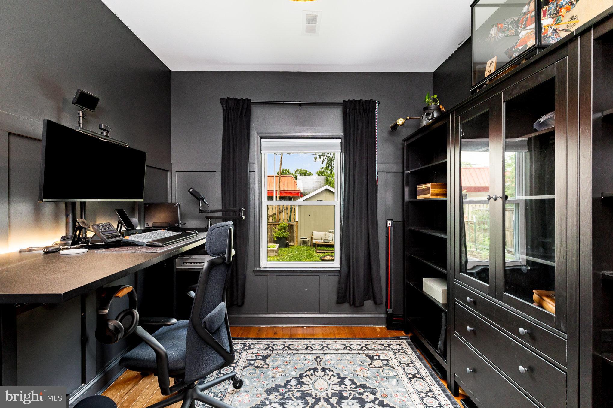 DOWNTOWN FREDERICKSBURG - Residential