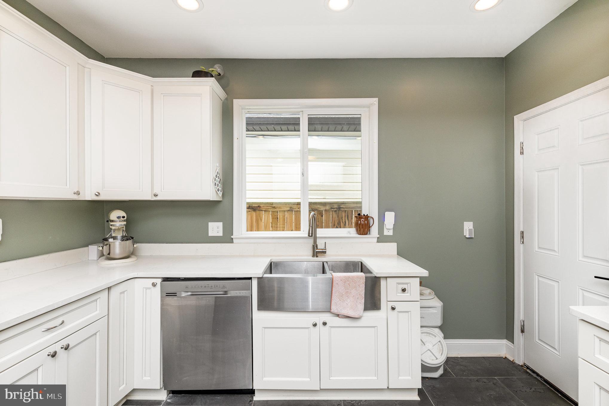 DOWNTOWN FREDERICKSBURG - Residential