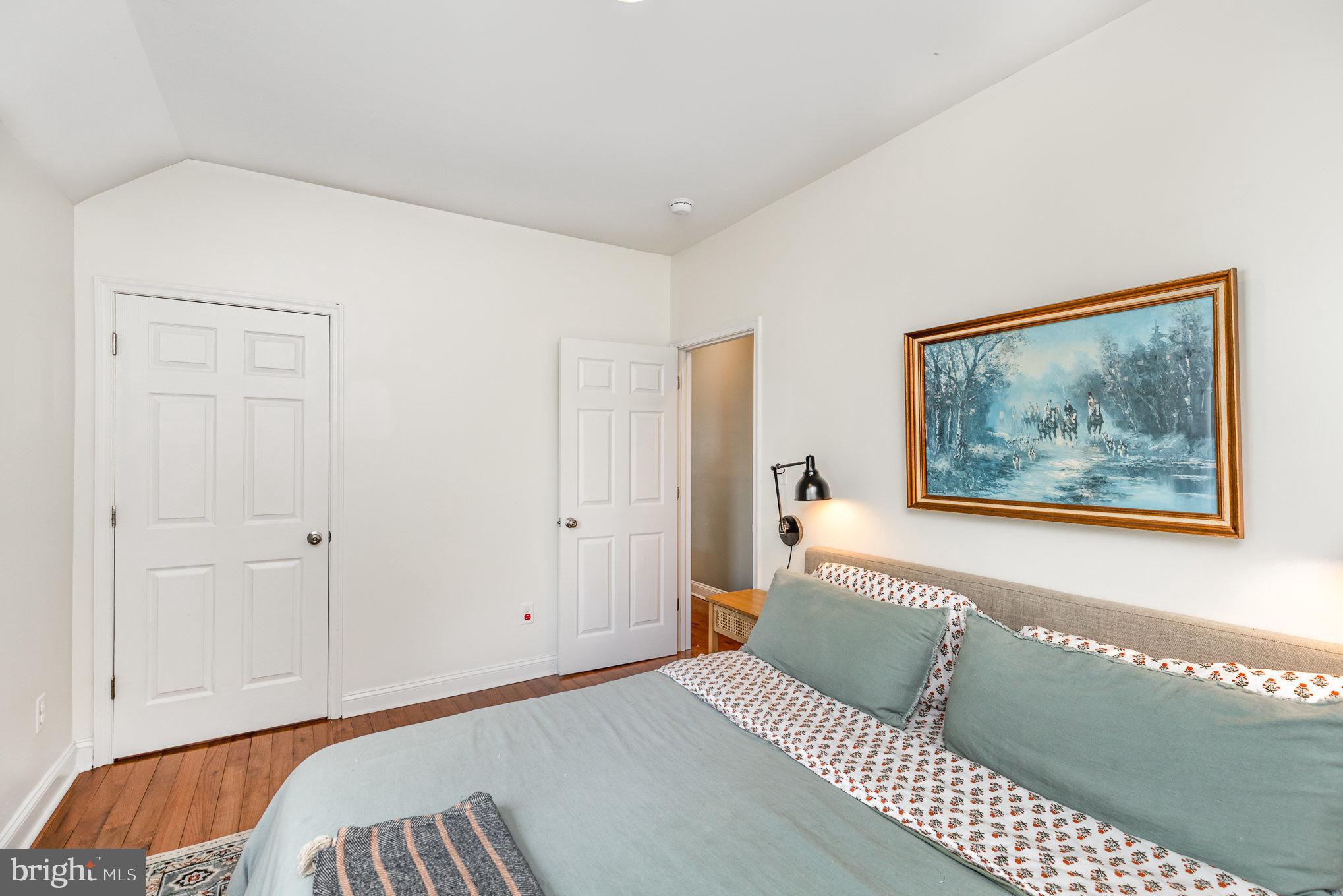 DOWNTOWN FREDERICKSBURG - Residential