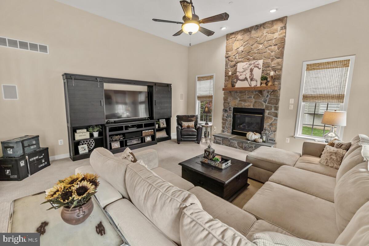 STERLING GLEN - Residential