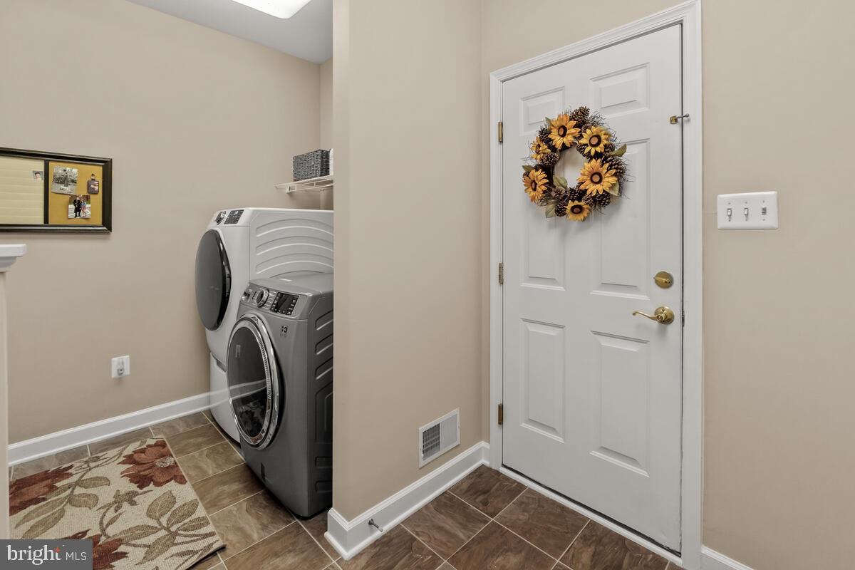 STERLING GLEN - Residential