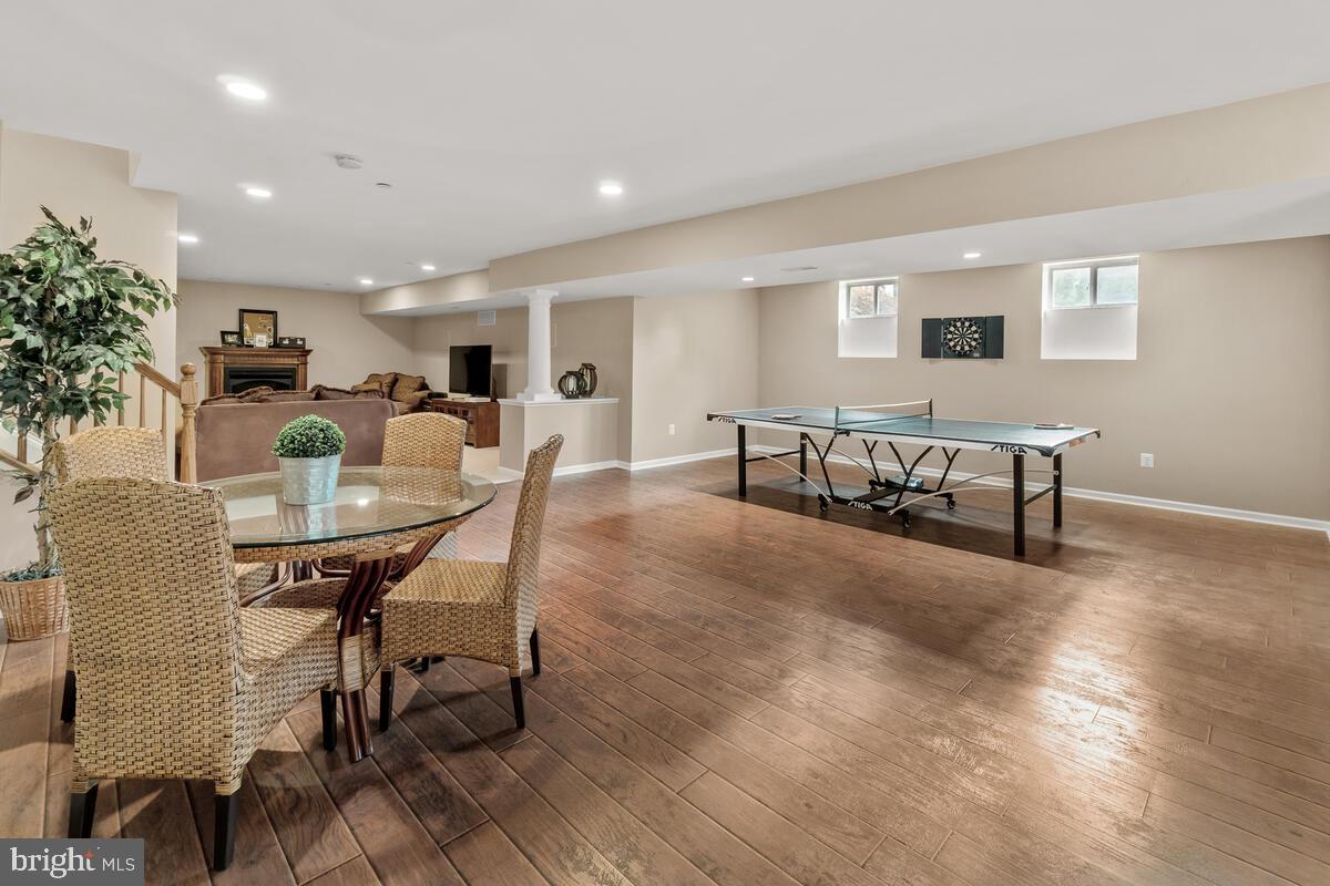 STERLING GLEN - Residential