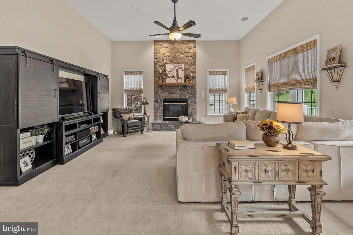 STERLING GLEN - Residential