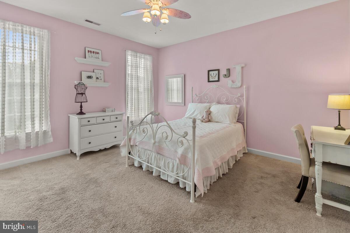 STERLING GLEN - Residential