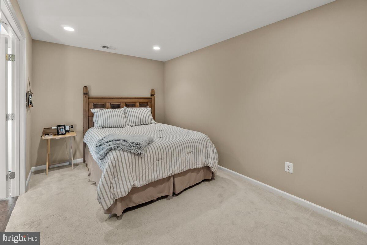 STERLING GLEN - Residential