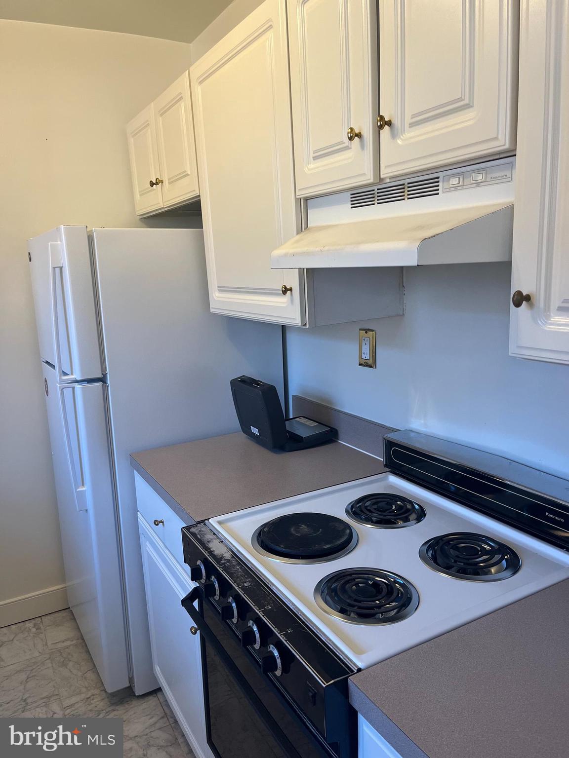 OLD TOWN - Residential Lease