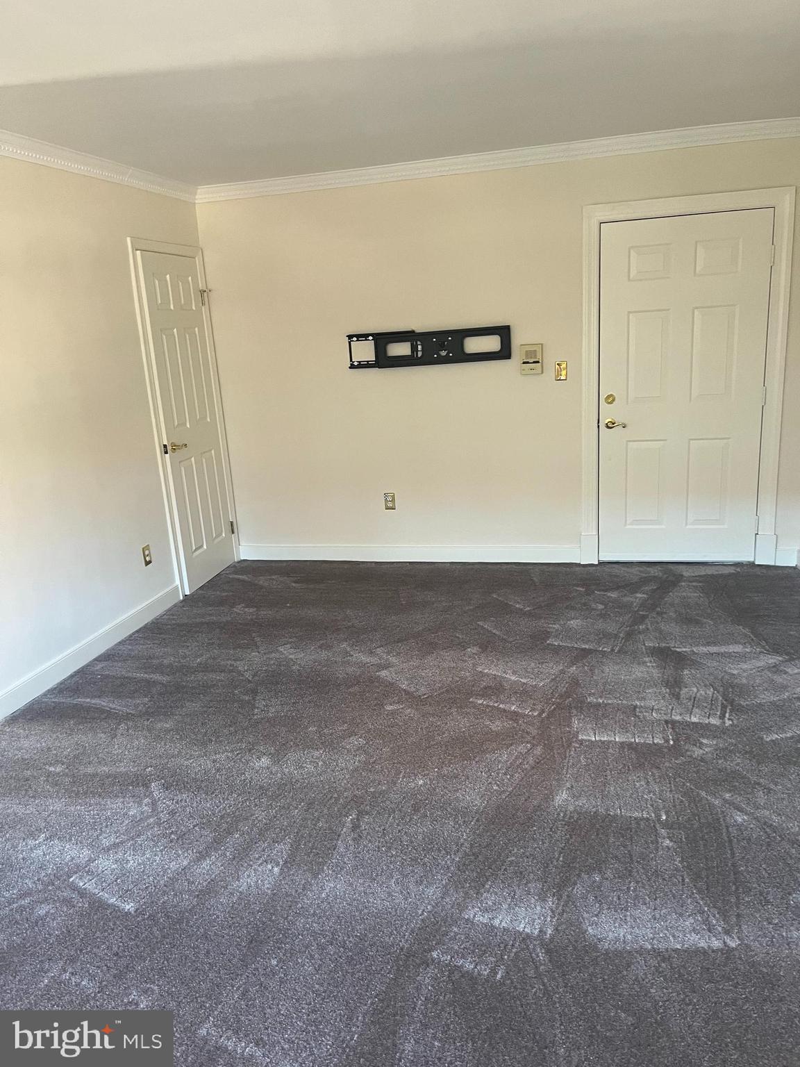 OLD TOWN - Residential Lease