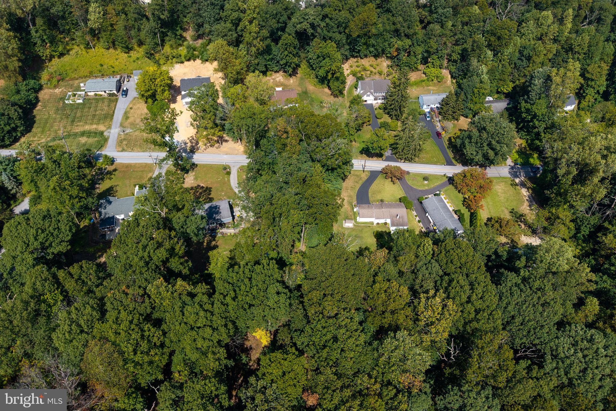 GENERAL WARREN VIL - Land