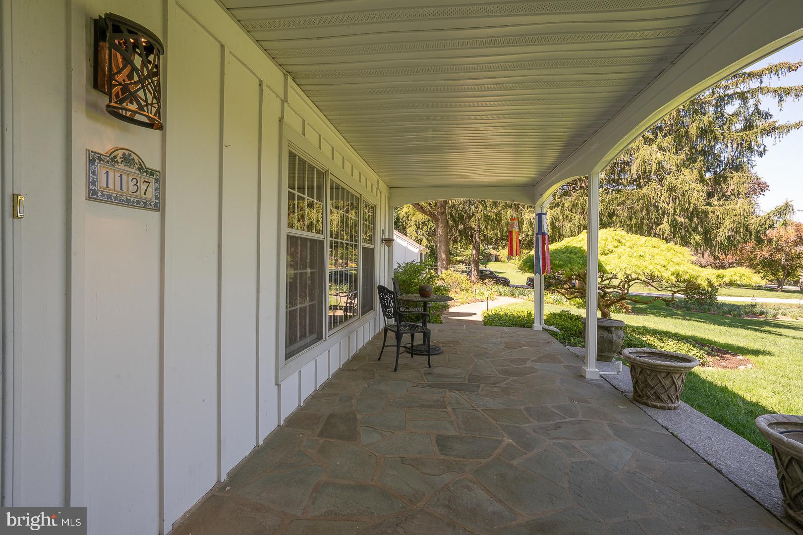 COLONIAL VIL - Residential