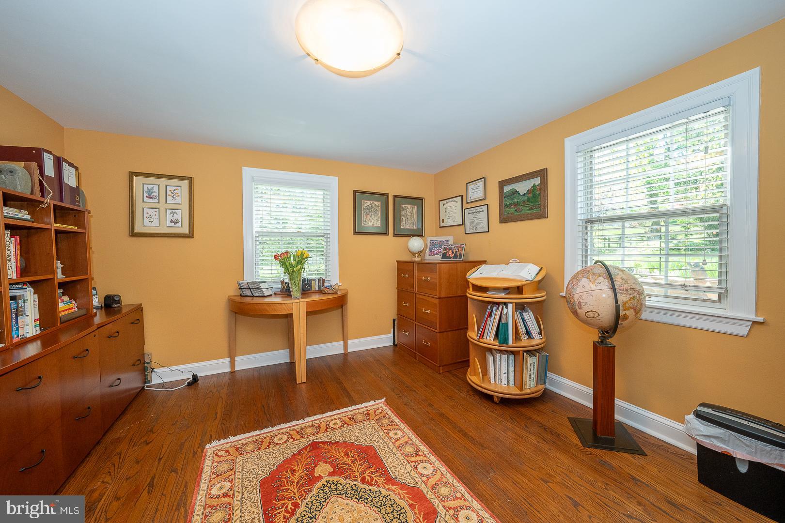 COLONIAL VIL - Residential